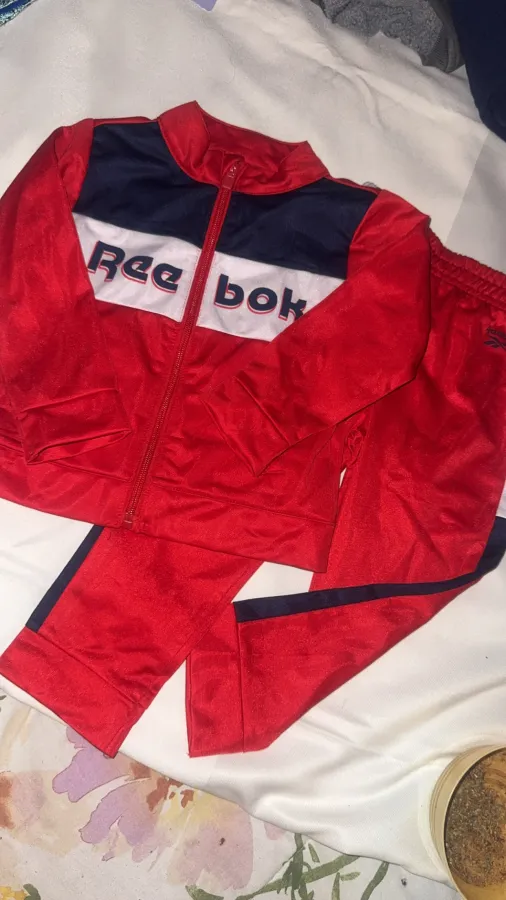 Reebok tracksuit set babies 24 mths Red - Photo 3 of 7