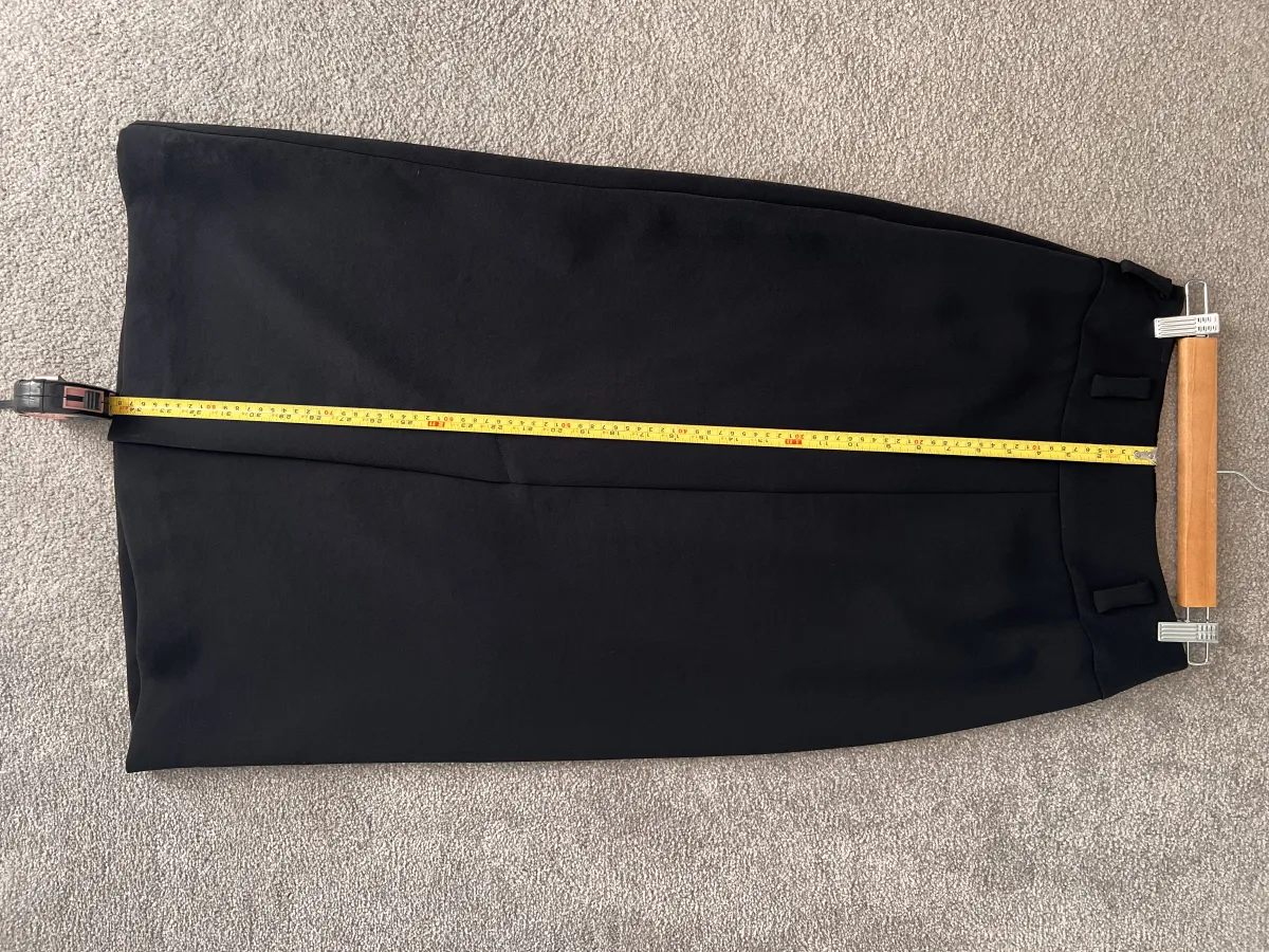 Cue long black work or office skirt - Photo 6 of 10