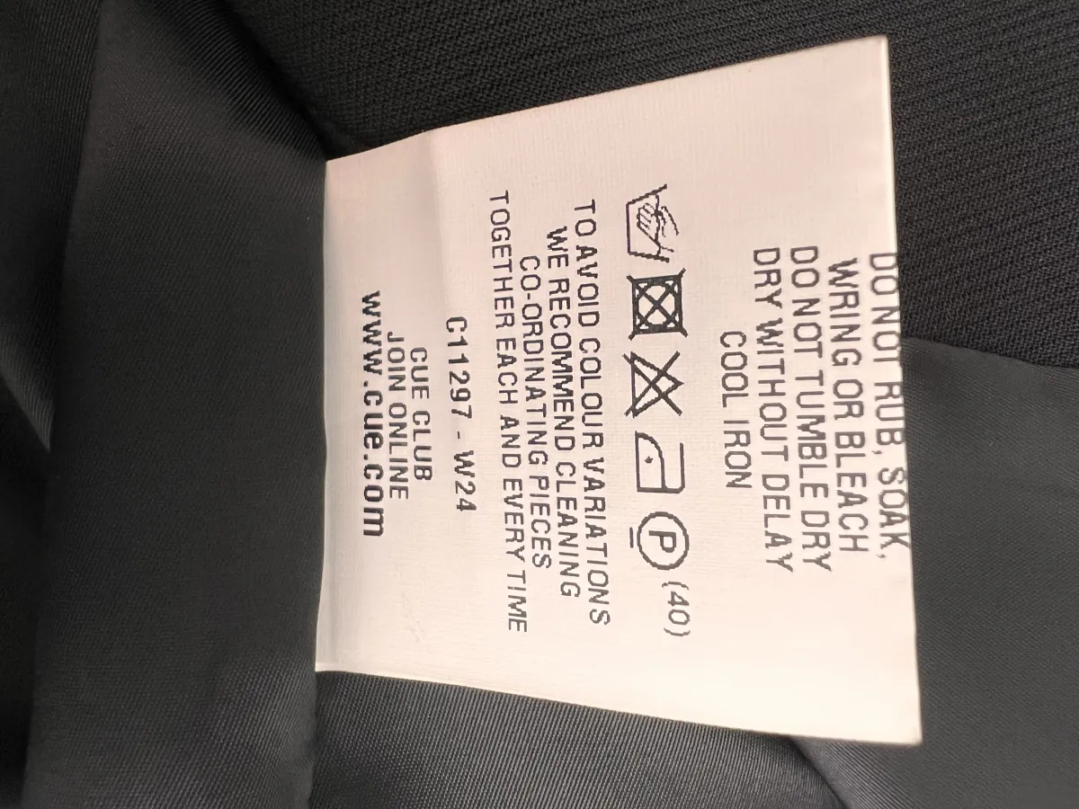 Cue long black work or office skirt - Photo 9 of 10