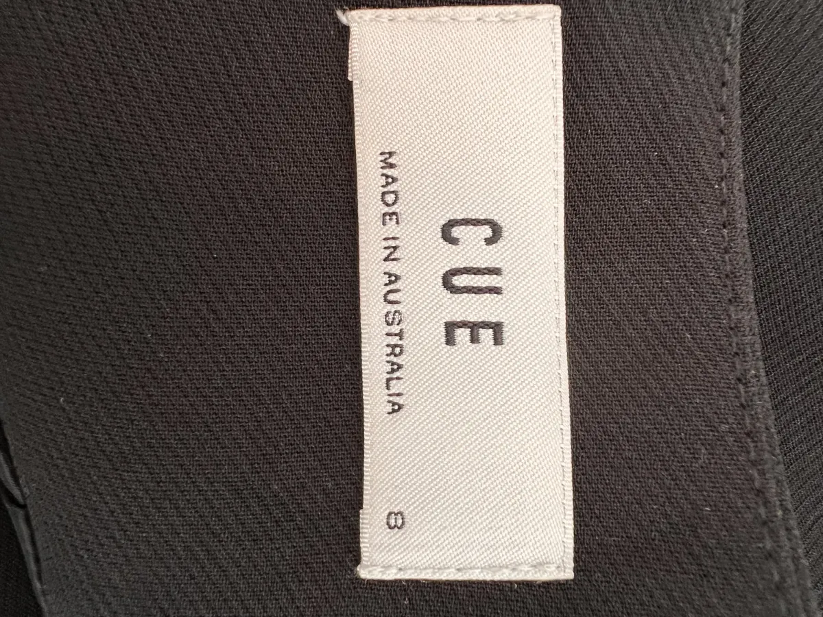 Cue long black work or office skirt - Photo 10 of 10