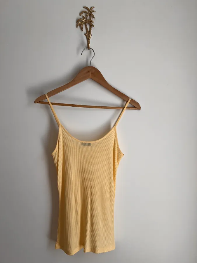 Silk yellow camisole - Photo 3 of 5