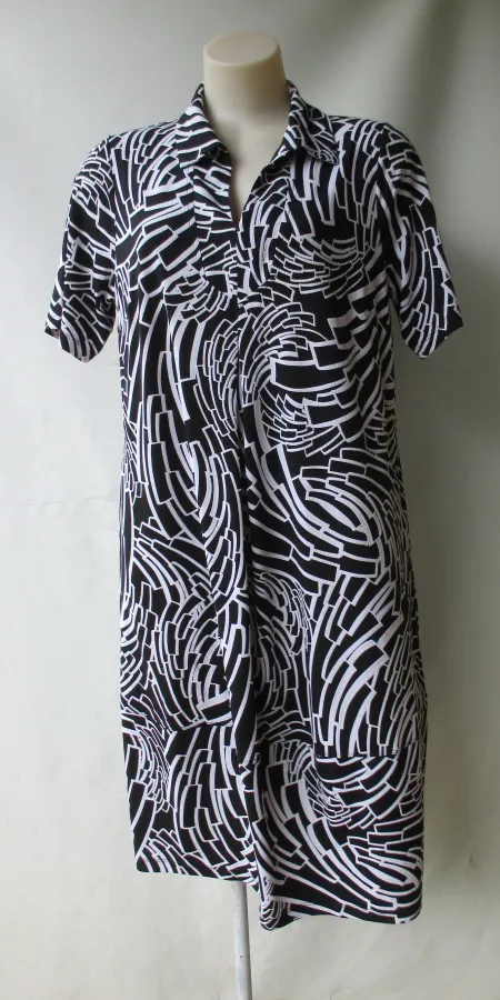 Taking Shape dress size 12 black white - Photo 1 of 5