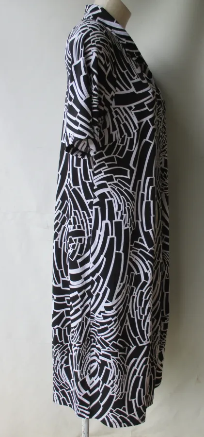 Taking Shape dress size 12 black white - Photo 3 of 5