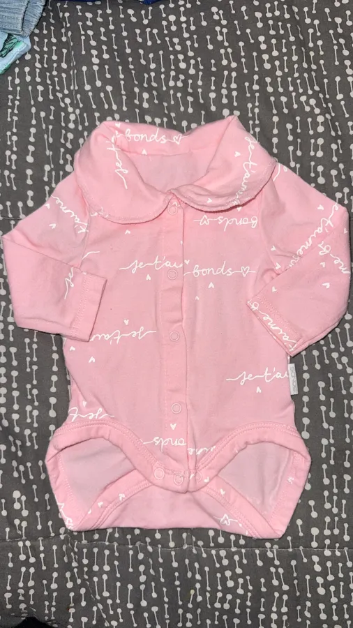 Bonds Newbirn Girls 2 collared pink onesies - Photo 6 of 6