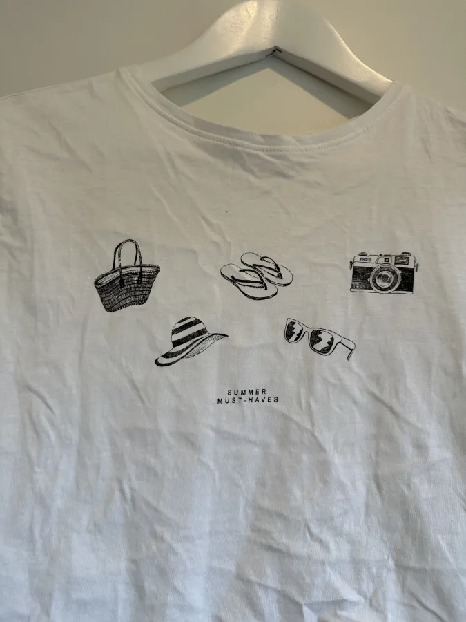 White Summer Graphic Tee - Photo 2 of 2
