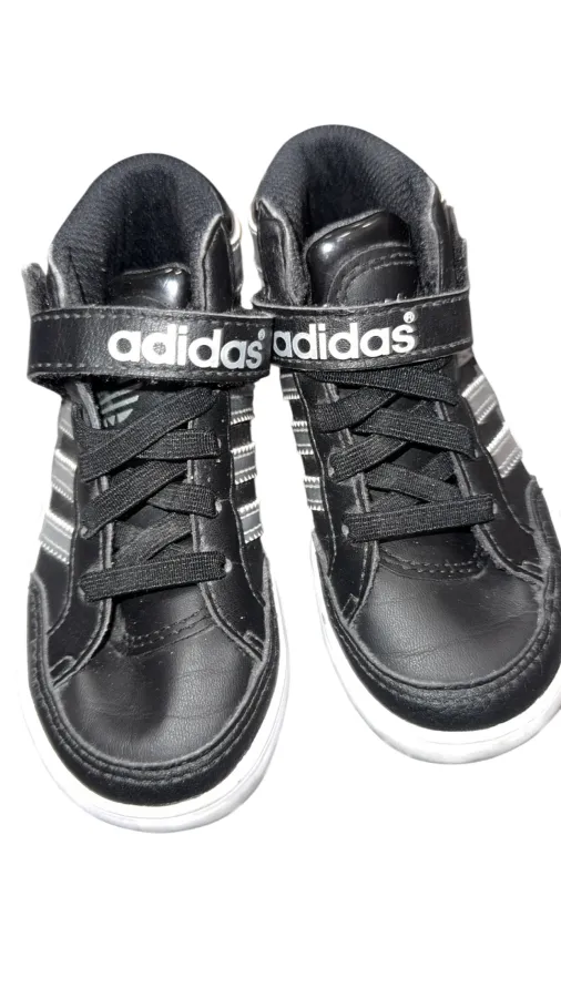 Adidas kids Forum 84 Low top Trainers sz Aus 7 - Photo 2 of 8