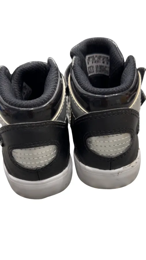 Adidas kids Forum 84 Low top Trainers sz Aus 7 - Photo 3 of 8