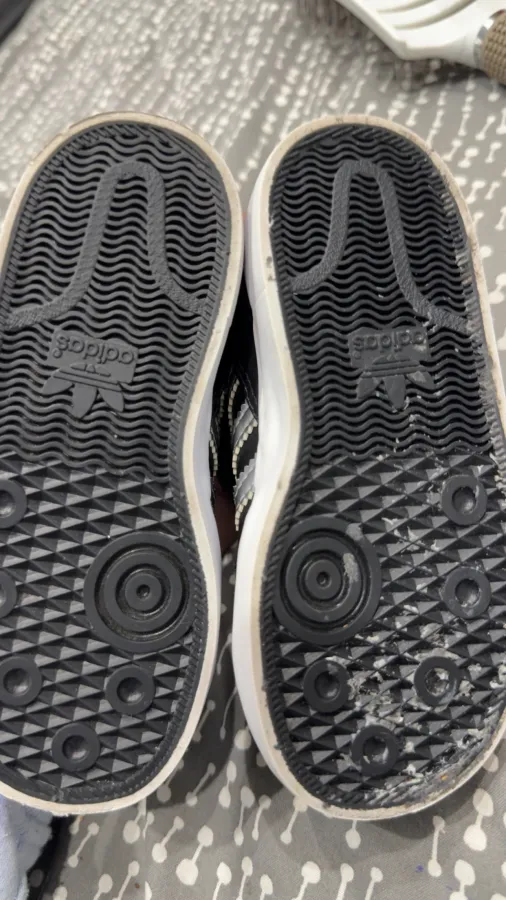 Adidas kids Forum 84 Low top Trainers sz Aus 7 - Photo 8 of 8