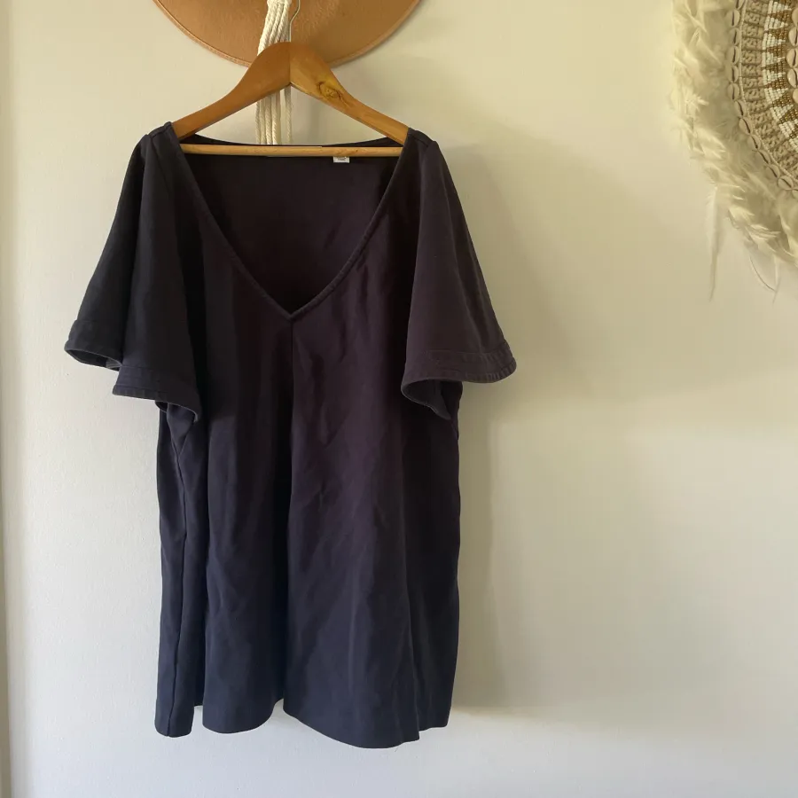 Country Road  T- Shirt - Photo 10 of 10