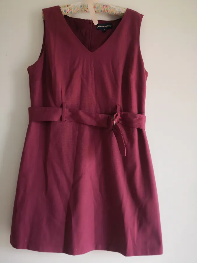 Princess Highway Maroon wiggle dress - Photo 1 of 2