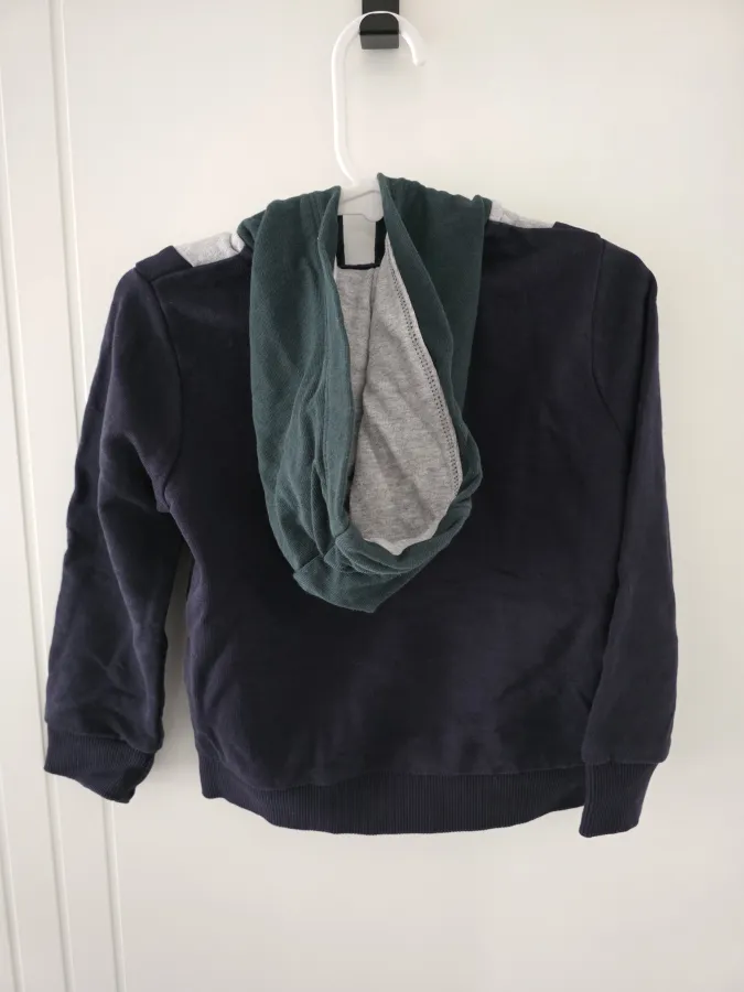 Guess track suit set - Photo 2 of 4