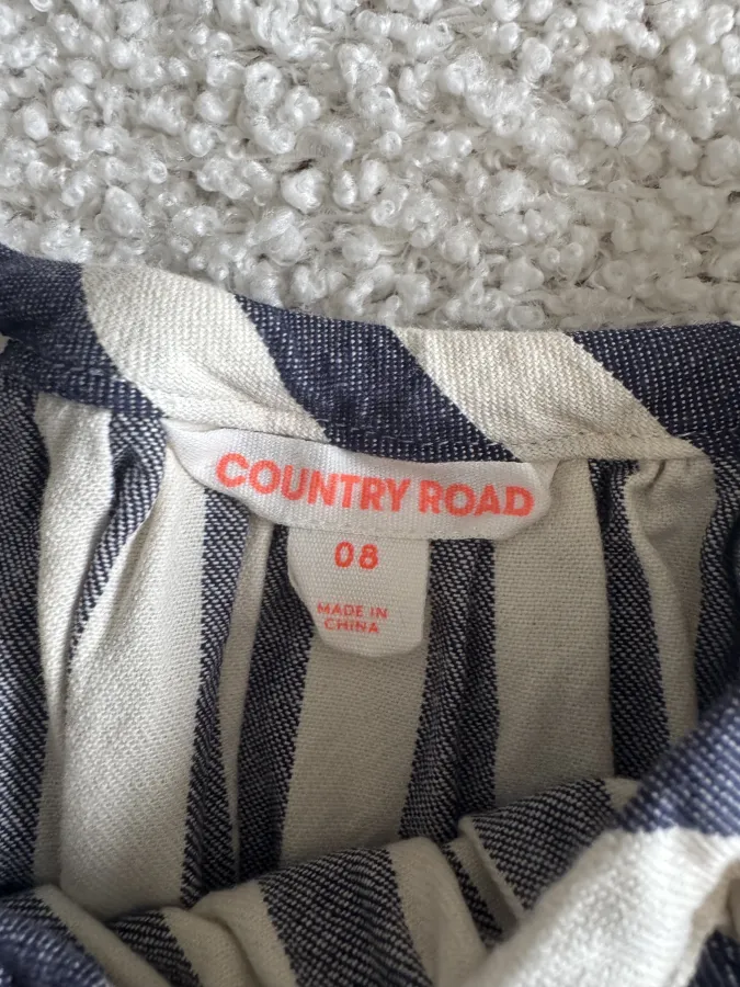 Country Road Set - Girls - Photo 2 of 2