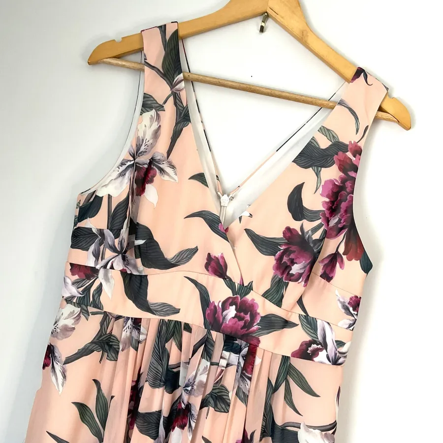 Wayne Cooper Events Woman's Size 14 Peach Floral Lined Chiffon Maxi Dress - Photo 3 of 5