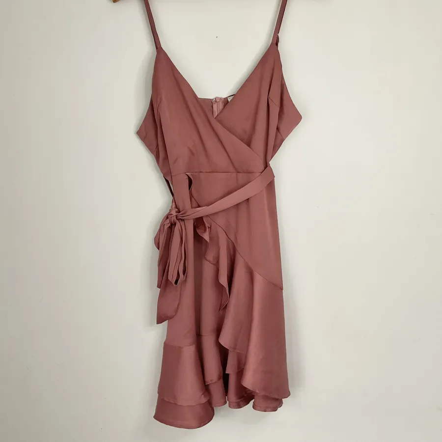 Princess Polly Woman's Size 14 Dusky Pink Tie Waist Ruffle Hem Mini Dress - Photo 6 of 8