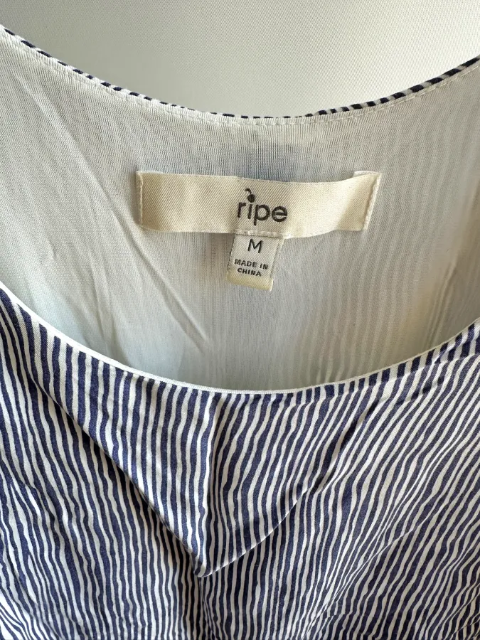 Four Ripe Summer Dresses Bundle (Size M/L) - Photo 10 of 10