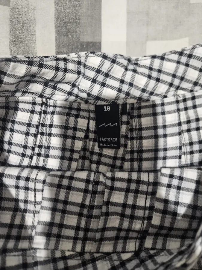 Factorie Black and White Skirt - Photo 2 of 2