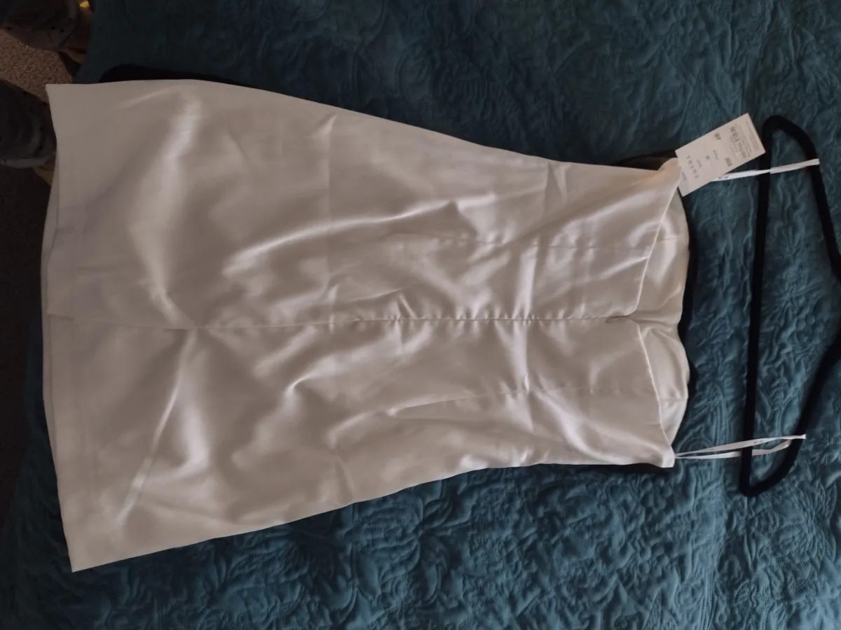 Cocktail dress - Photo 2 of 3