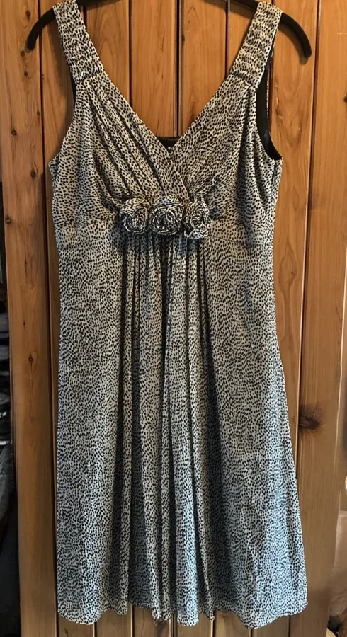 Jigsaw Silk Black Flock Spot Print Rosette Front Dress Size 10 - Photo 1 of 5