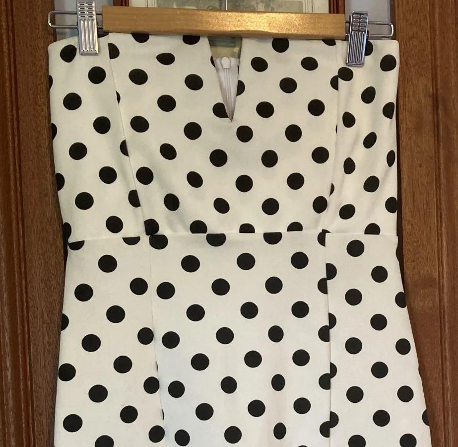 Pretty Little Thing Polka Dot Bodycon Strapless Dress Frill Hem Size 8 NWT - Photo 5 of 5