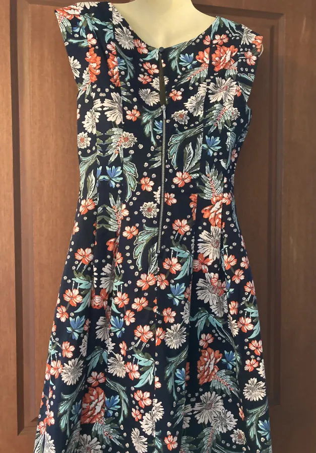 Sunny Girl Pretty Floral Garden Party Dress Vintage Style Size 8 - Photo 4 of 5