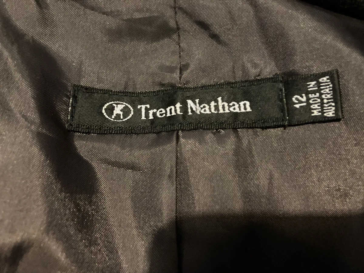 Vintage 1980’s Trent Nathan brown wool mix tweed coat, jacket with front pockets size 12. Australian designed and made. - Photo 6 of 7