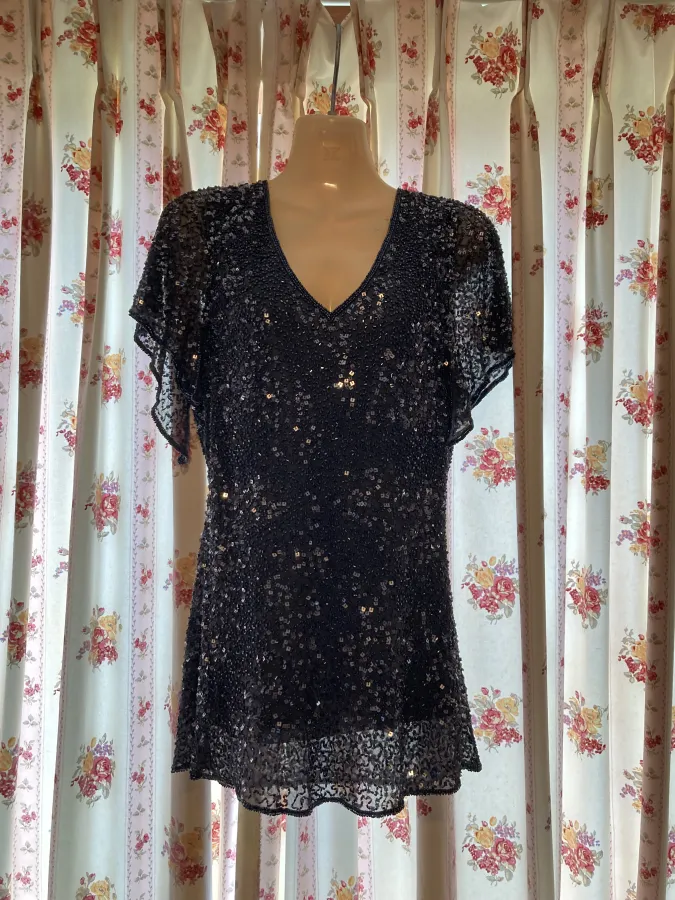 Laura K vintage sparkling grey silk heavily beaded top. Size 12. - Photo 1 of 9