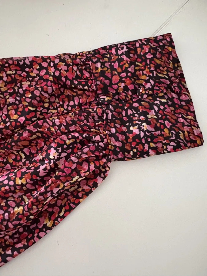 H&M blouse - Photo 4 of 5