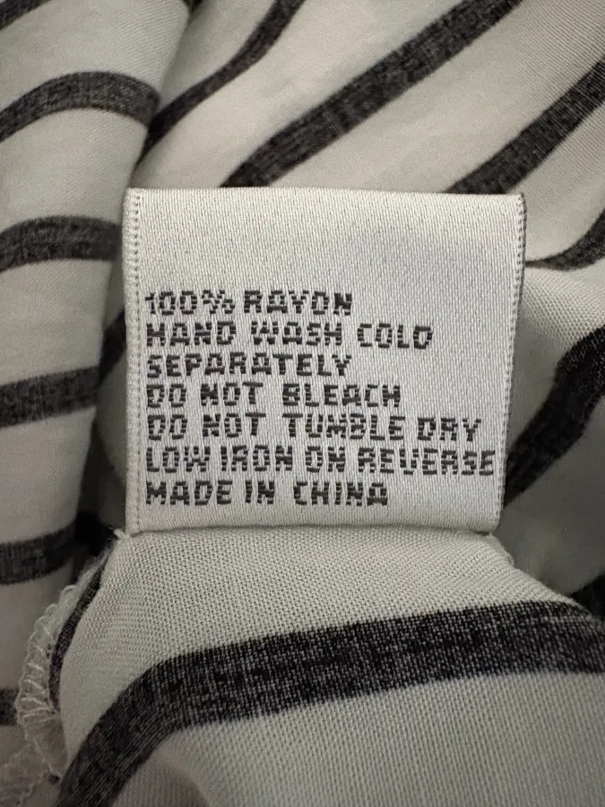 Striped cocktail dress - Photo 4 of 4