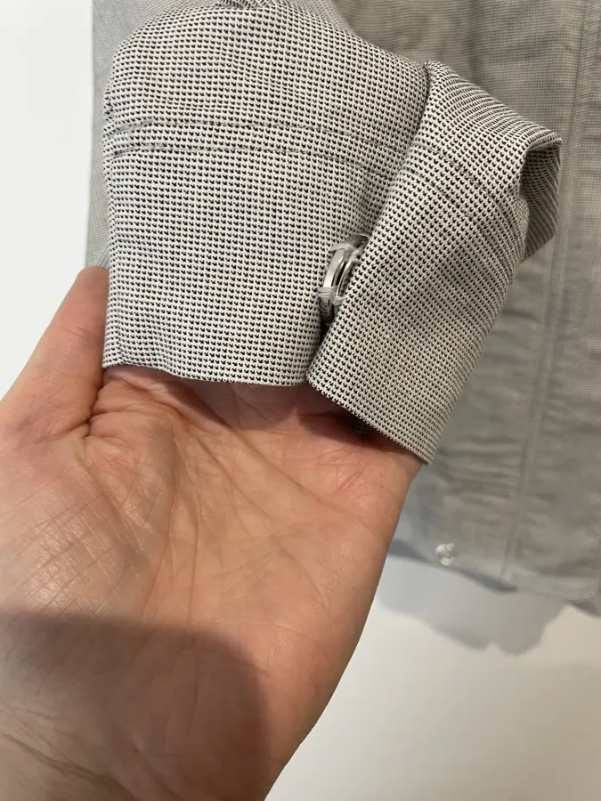 Lee Mathews: Lightweight Hooded Jacket - Photo 5 of 9