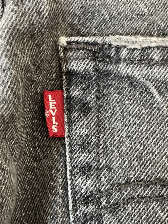 Levis: Grey Ribcage Straight Ankle Jeans - Photo 7 of 7