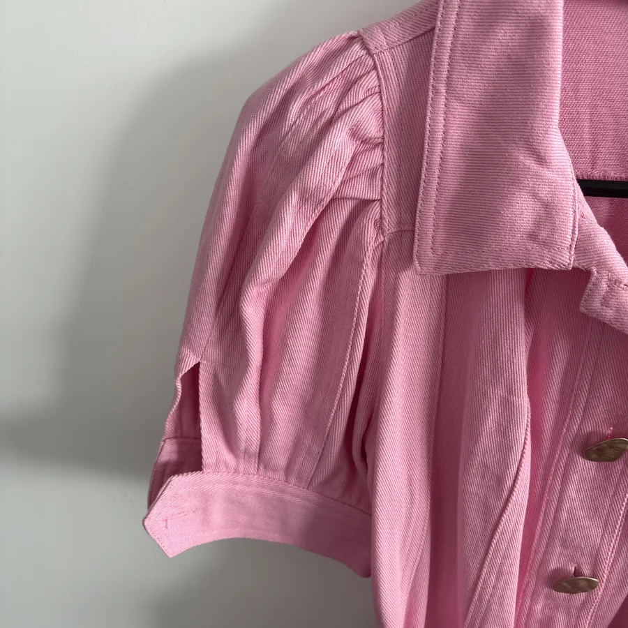 Pink denim button front dress - Photo 3 of 6