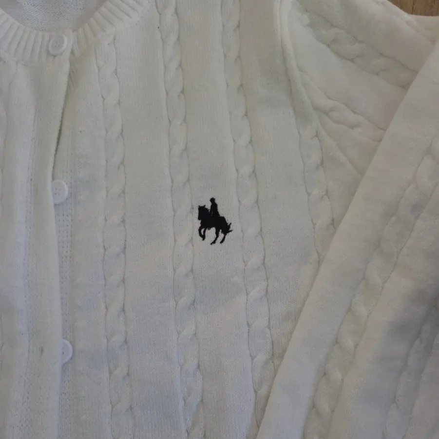 Ralph lauren cardigan white - Photo 2 of 3