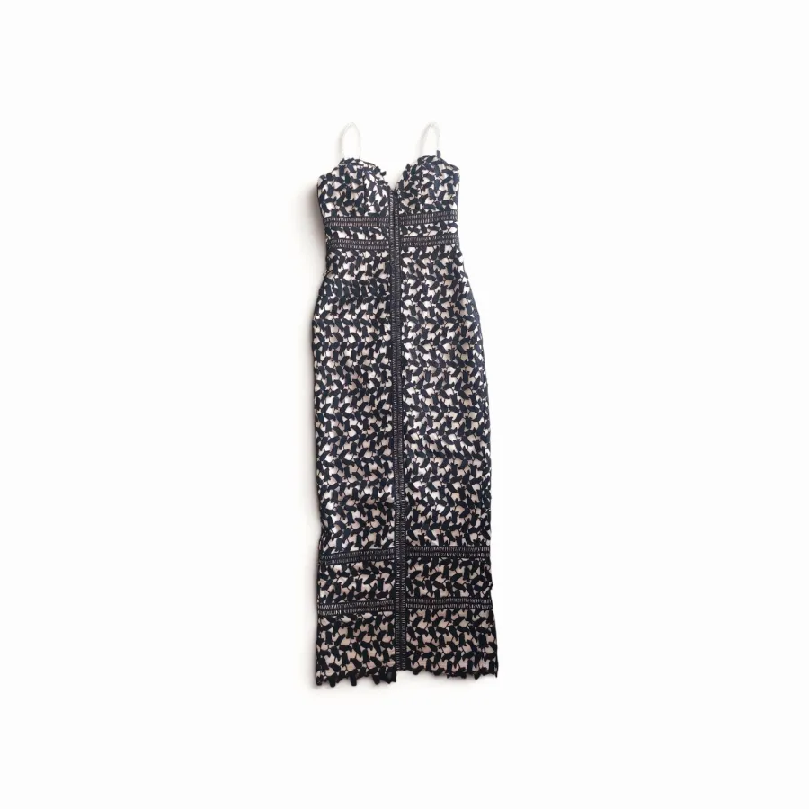 Bariano Formal Evening Gown Maxi Dress Size 6 – Black Floral Embellished Lace Cream Lined Spaghetti Strap Back Split Hem Dress - Photo 6 of 7