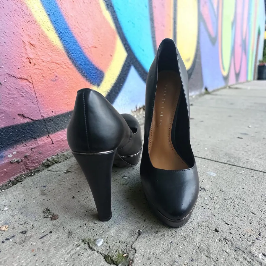Charles & Keith High-Heeled Pumps Black Size 36 AU 5 - Photo 5 of 5