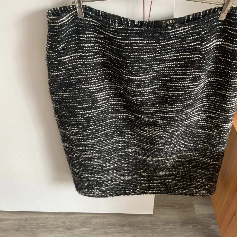 Black and white Wool Perri Cutten suit - Photo 4 of 5