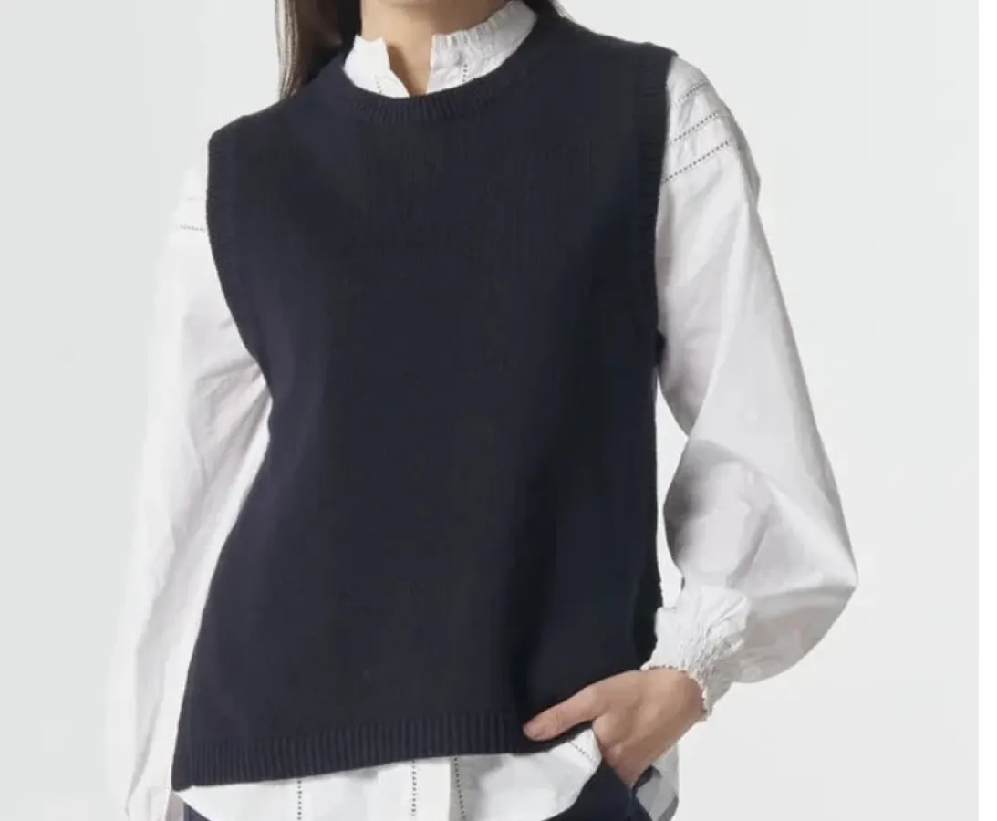 Women navy Gooniwindi cotton vest - Photo 1 of 4