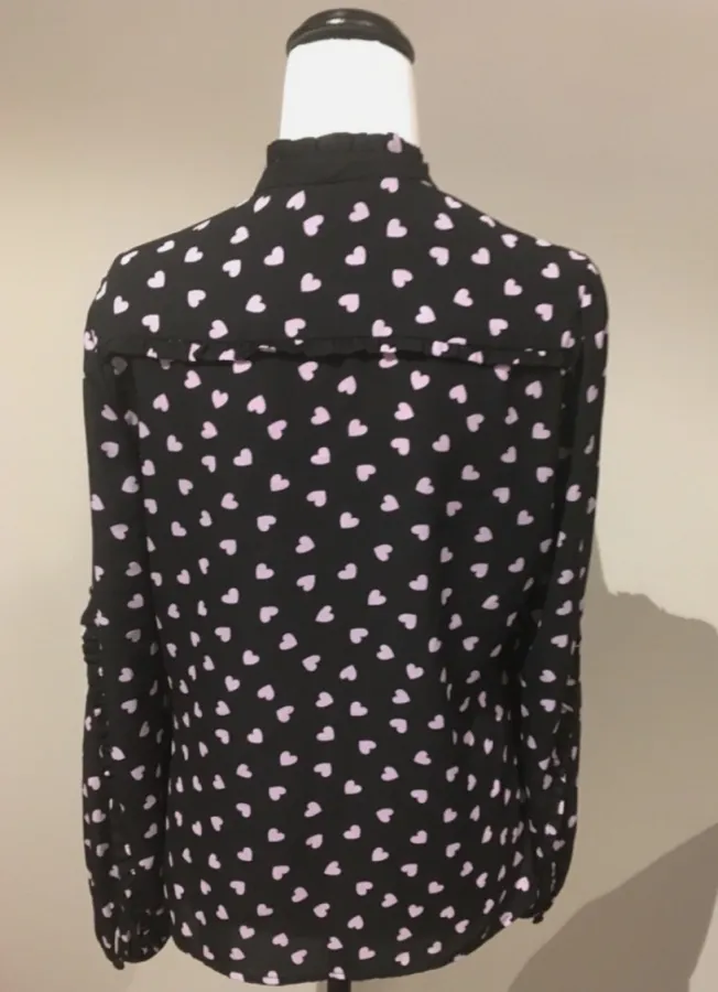 Review Hearts Print Blouse Top Size 10 - Photo 2 of 3