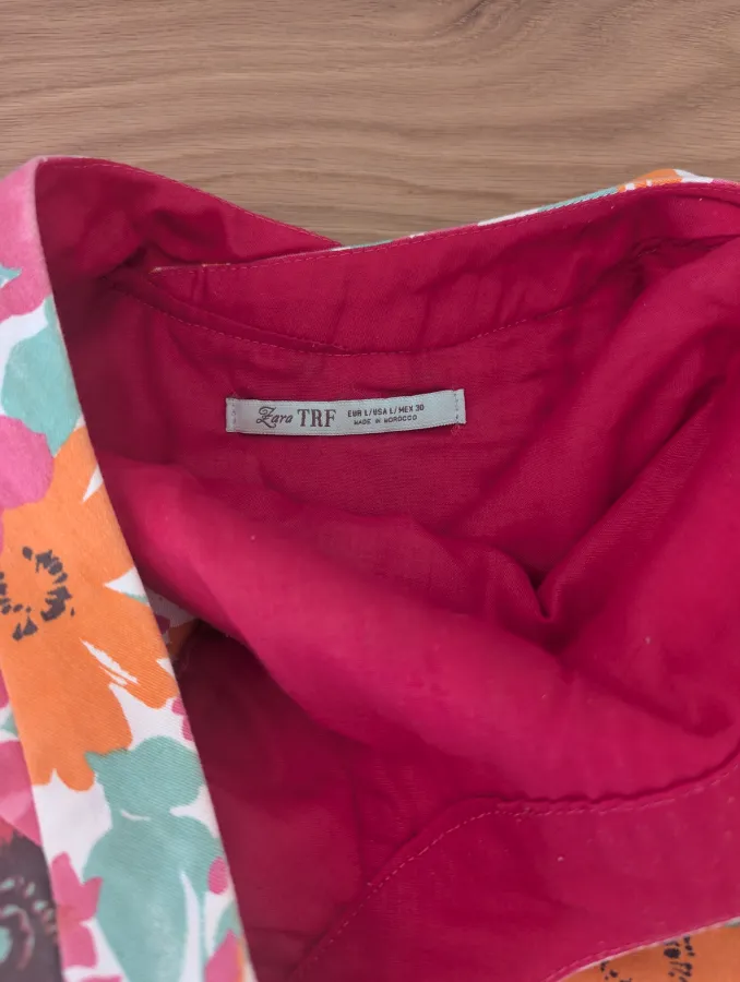 Zara dress - Photo 3 of 5