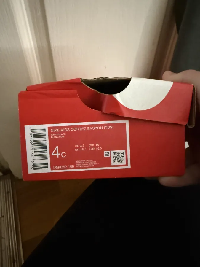 Nike cortex shoes size 4c - Photo 1 of 5