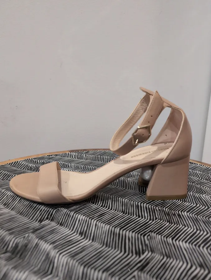 Nicholas Kirkwood Pearl Nude Sandal - Photo 3 of 6